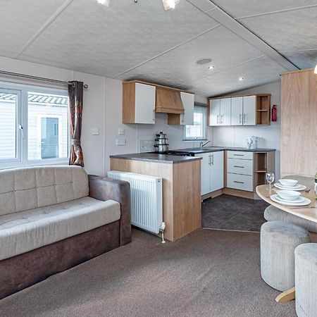 Robin Hood Rhyl Hotel Стая снимка