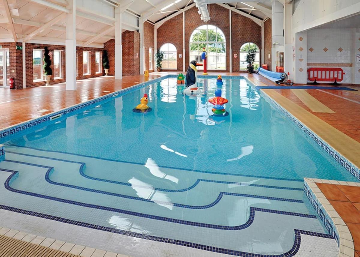 Robin Hood Rhyl Hotel Екстериор снимка
