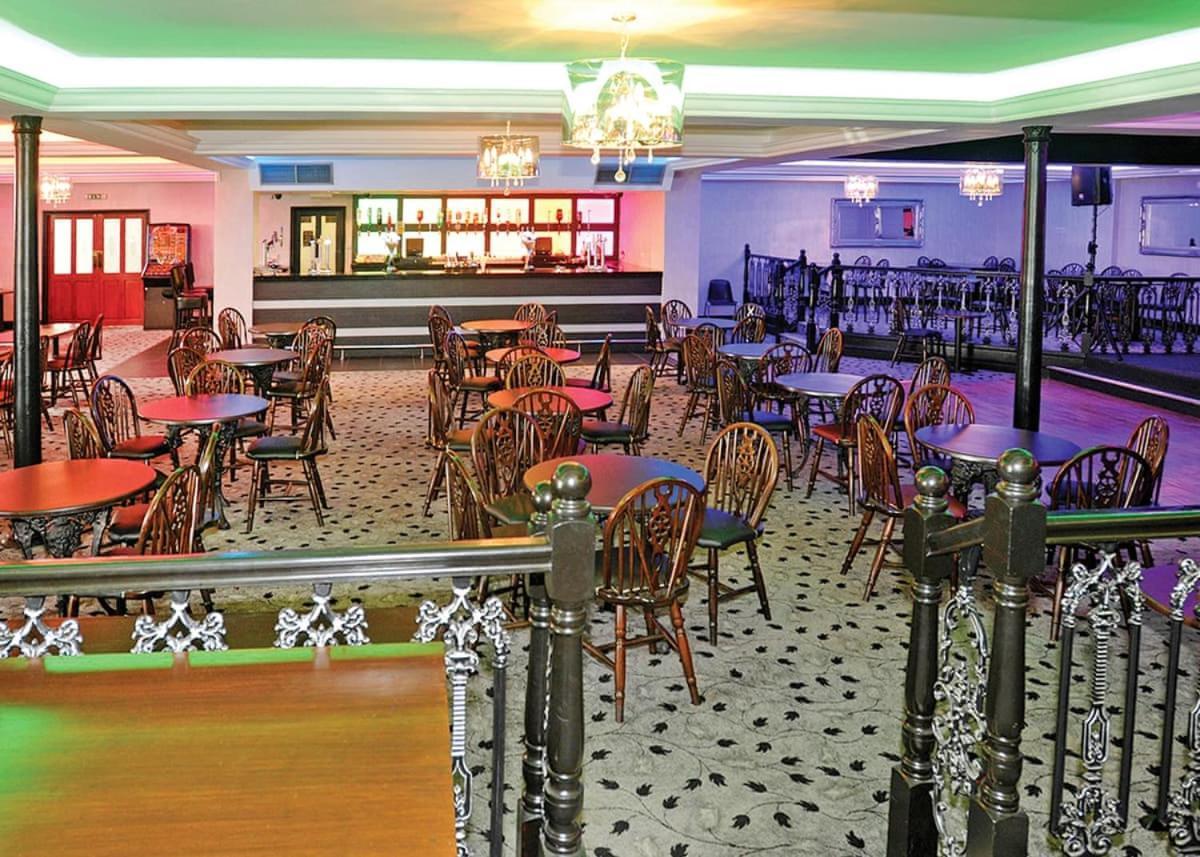 Robin Hood Rhyl Hotel Екстериор снимка
